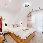 Schronisko Snow * Bukowina Tatrzańska